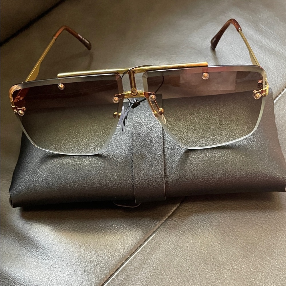 Fashion sun glasses